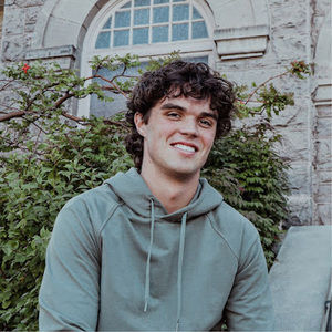 Meet your Posher, Logan